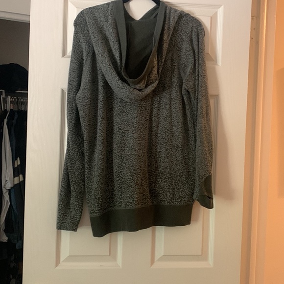 Hooded sweatshirt - Picture 3 of 4